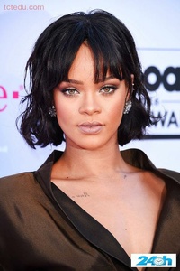 15 kieu toc an tuong cop mac rihanna13 15 kiểu tóc ấn tượng cộp mác Rihanna